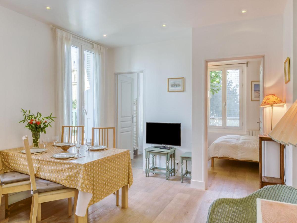 Apartment Les Roches By Interhome Trouville-sur-Mer Zewnętrze zdjęcie
